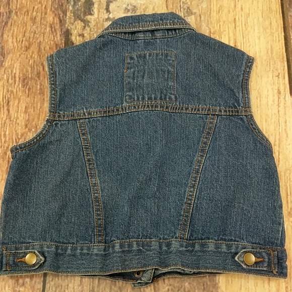 Red Camel Girls Distressed Trucker Biker Denim Blue Jean Vest Button Size Large - Picture 2 of 4